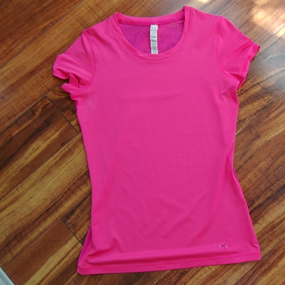 Under Armour workout  t shirt